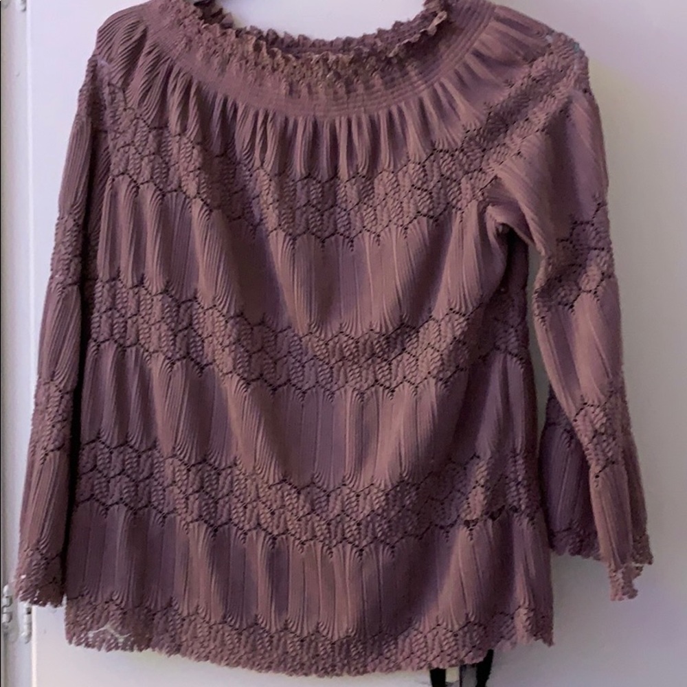 Blouse mauve lace